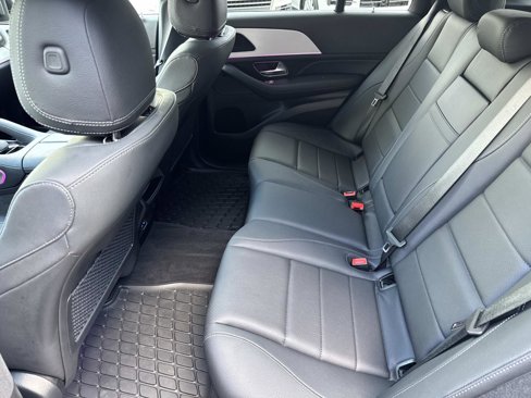 Used 2025 Mercedes-Benz GLE 450e 4MATIC image 15