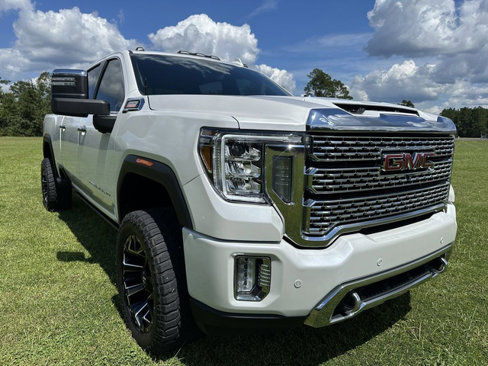 Used 2022 GMC Sierra 2500 Denali w/ Denali Ultimate Package image 3