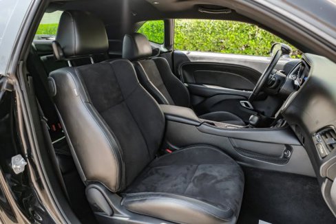 Used 2021 Dodge Challenger R/T w/ Plus Package image 38