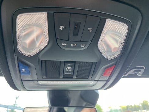 New 2026 RAM 1500 4x4 Crew Cab image 28