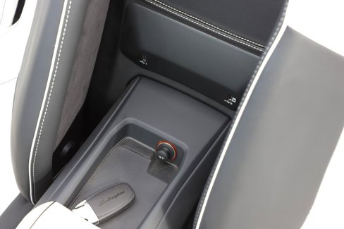 Used 2024 Lamborghini Huracan EVO image 65