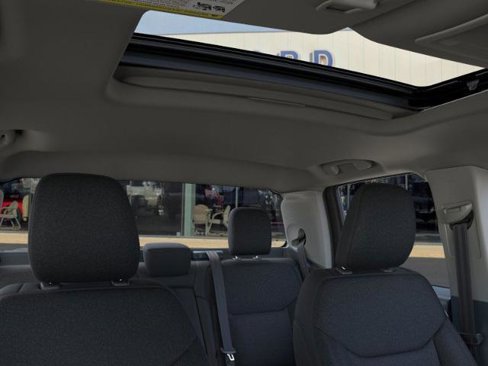 New 2025 Ford Maverick XLT w/ XLT Luxury Package image 12