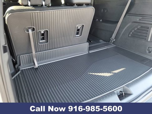 New 2026 Chevrolet Traverse Z71 w/ Driver Confidence Package image 31