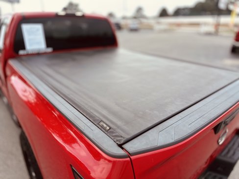 Used 2022 Nissan Frontier S w/ Technology Package image 12