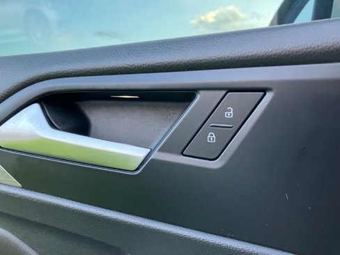 Used 2019 Volkswagen Jetta SEL image 21