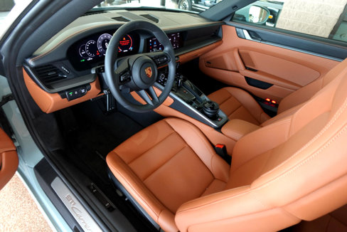 Used 2025 Porsche 911 Carrera image 23