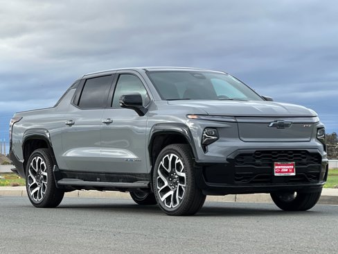 New 2025 Chevrolet Silverado EV RST image 2