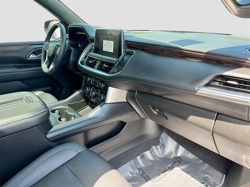 Used 2022 Chevrolet Tahoe Z71 w/ Luxury Package image 32