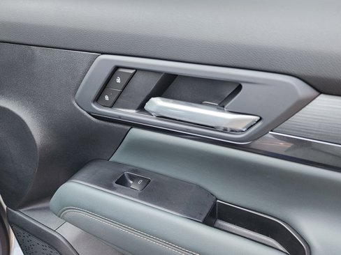 New 2026 GMC Terrain AT4 w/ Convenience Package III image 38