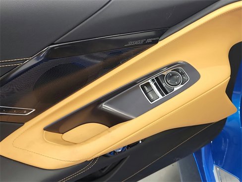 Used 2024 Chevrolet Corvette Stingray Preferred Cpe w/ Stealth Interior Trim Package image 27