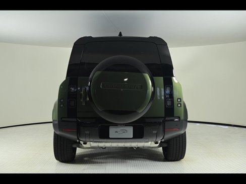 New 2026 Land Rover Defender 110 S image 4