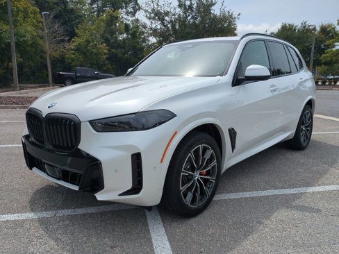 New 2026 BMW X5 xDrive40i w/ M Sport Package image 2