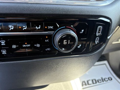 Used 2023 Chevrolet Silverado 1500 LT image 19