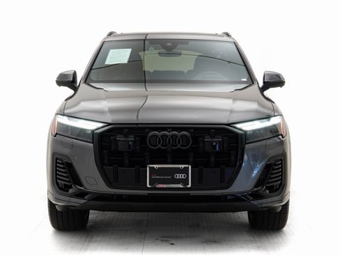 Certified 2025 Audi Q7 3.0T Prestige image 30