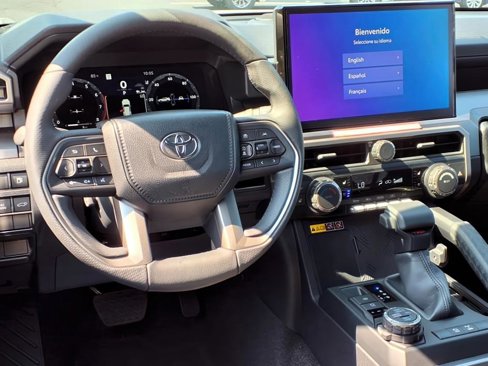 New 2025 Toyota 4Runner TRD Off-Road Premium image 7