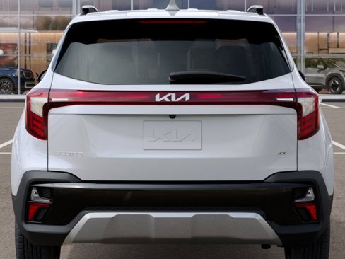 New 2026 Kia Seltos S image 13