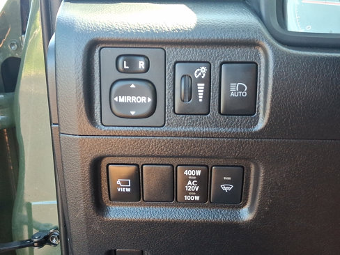 Used 2022 Toyota 4Runner Limited image 27