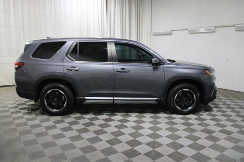 Used 2025 Honda Pilot EX-L image 34
