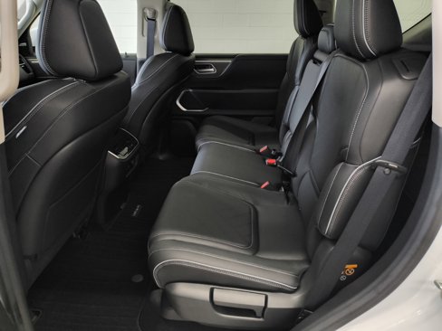 New 2025 INFINITI QX80 Luxe image 20