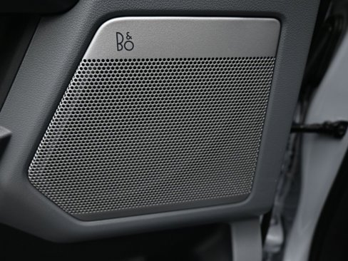 New 2025 Ford F150 Lightning XLT image 11