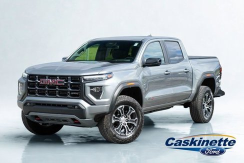 Used 2025 GMC Canyon AT4 image 1