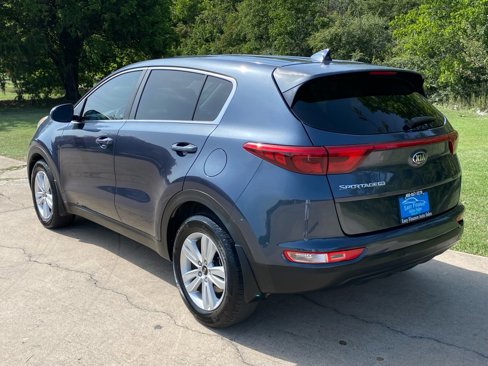 Used 2019 Kia Sportage LX image 4
