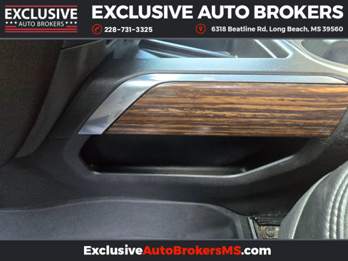 Used 2022 Chevrolet Silverado 1500 High Country w/ Technology Package image 33