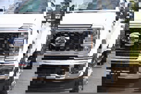 Used 2025 Ford F450 Lariat image 78