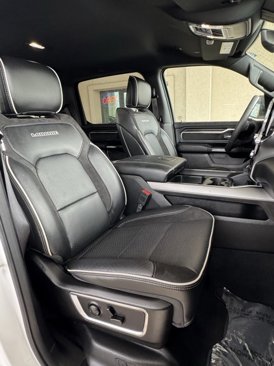 Used 2025 RAM 1500 Laramie image 15