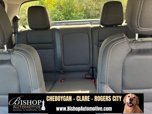 Used 2024 Nissan Frontier SV image 28