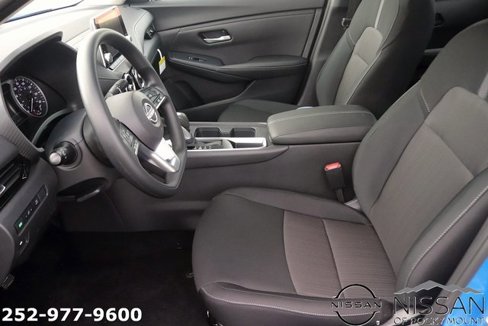 New 2025 Nissan Sentra SV image 12