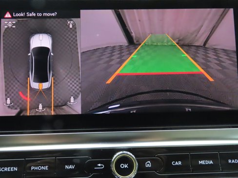 New 2025 Bentley Flying Spur Plug-In Hybrid image 17