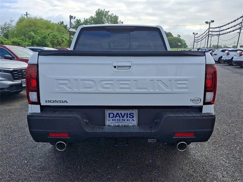 Used 2025 Honda Ridgeline RTL+ image 5