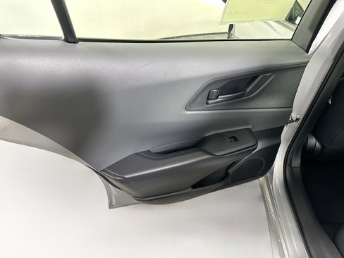 Used 2025 Toyota Prius LE image 26
