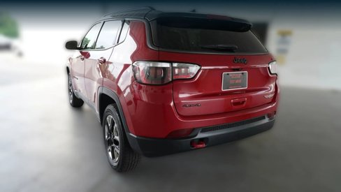 Used 2018 Jeep Compass Trailhawk image 9