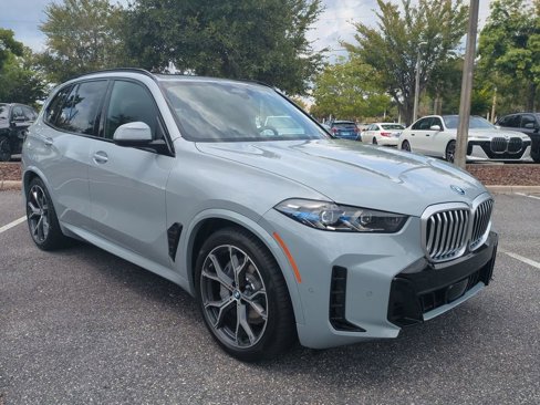 New 2026 BMW X5 xDrive50e w/ M Sport Package image 3