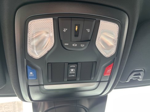New 2025 RAM 3500 Big Horn image 28