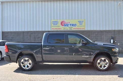 New 2025 RAM 1500 4x4 Crew Cab image 1
