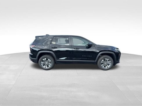 New 2026 Chevrolet Equinox LT w/ Convenience Package II image 2