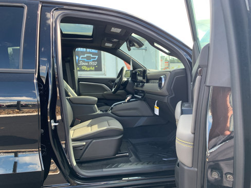 New 2026 Chevrolet Colorado ZR2 w/ Technology Package image 30