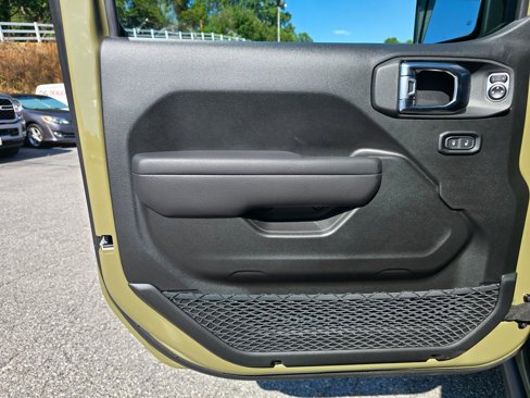 New 2025 Jeep Gladiator Willys image 35
