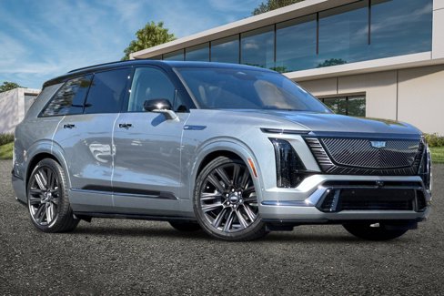 New 2026 Cadillac Vistiq Platinum image 2