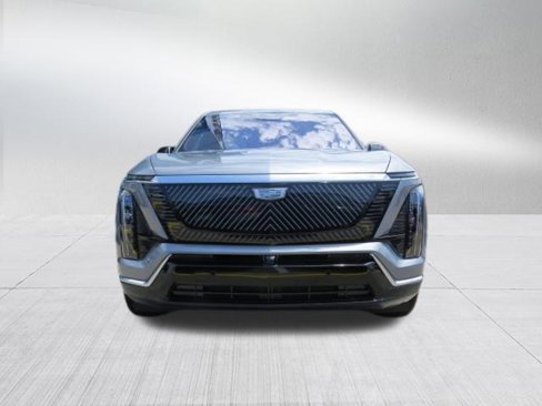 New 2026 Cadillac Vistiq Luxury w/ LPO, Floor Liner Package image 6