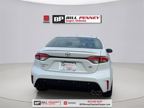 New 2026 Toyota Corolla SE image 4
