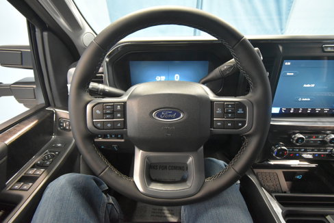 New 2025 Ford F250 Lariat w/ Lariat Ultimate Package image 9