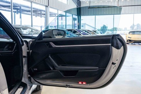Used 2024 Porsche 911 Carrera image 10