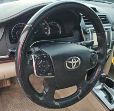 Used 2012 Toyota Camry XLE image 12