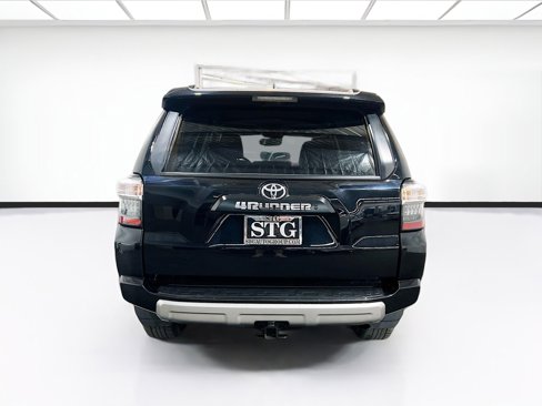Used 2024 Toyota 4Runner TRD Off-Road image 5
