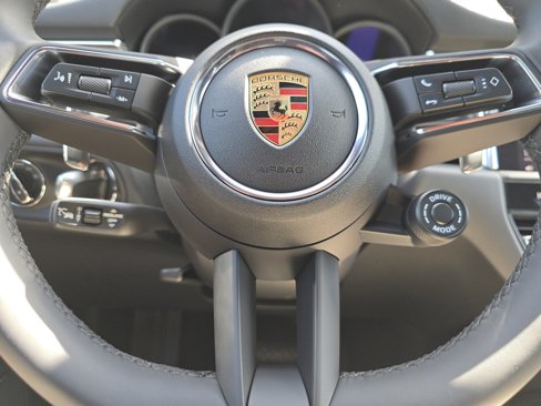 New 2025 Porsche Macan S image 20