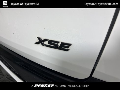 Certified 2025 Toyota Sienna XSE image 4